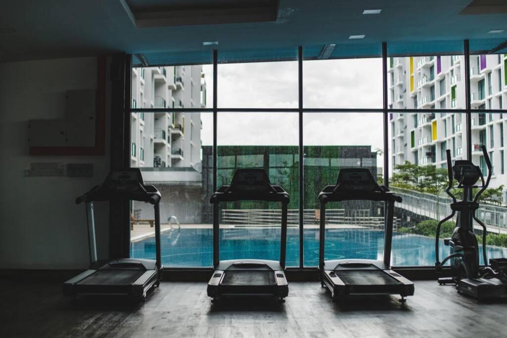 Jazz Suites 1 Vivacity Kuching Bagian luar foto